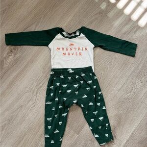 Okie Dokie Green & White “Mountain Mover” Baby Outfit Set 9M